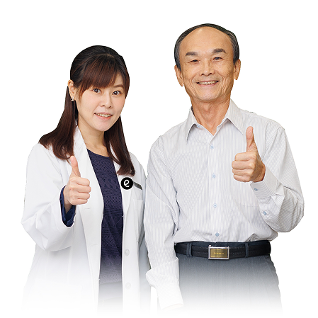 左營大學眼科 李怡萱醫師為公公手術